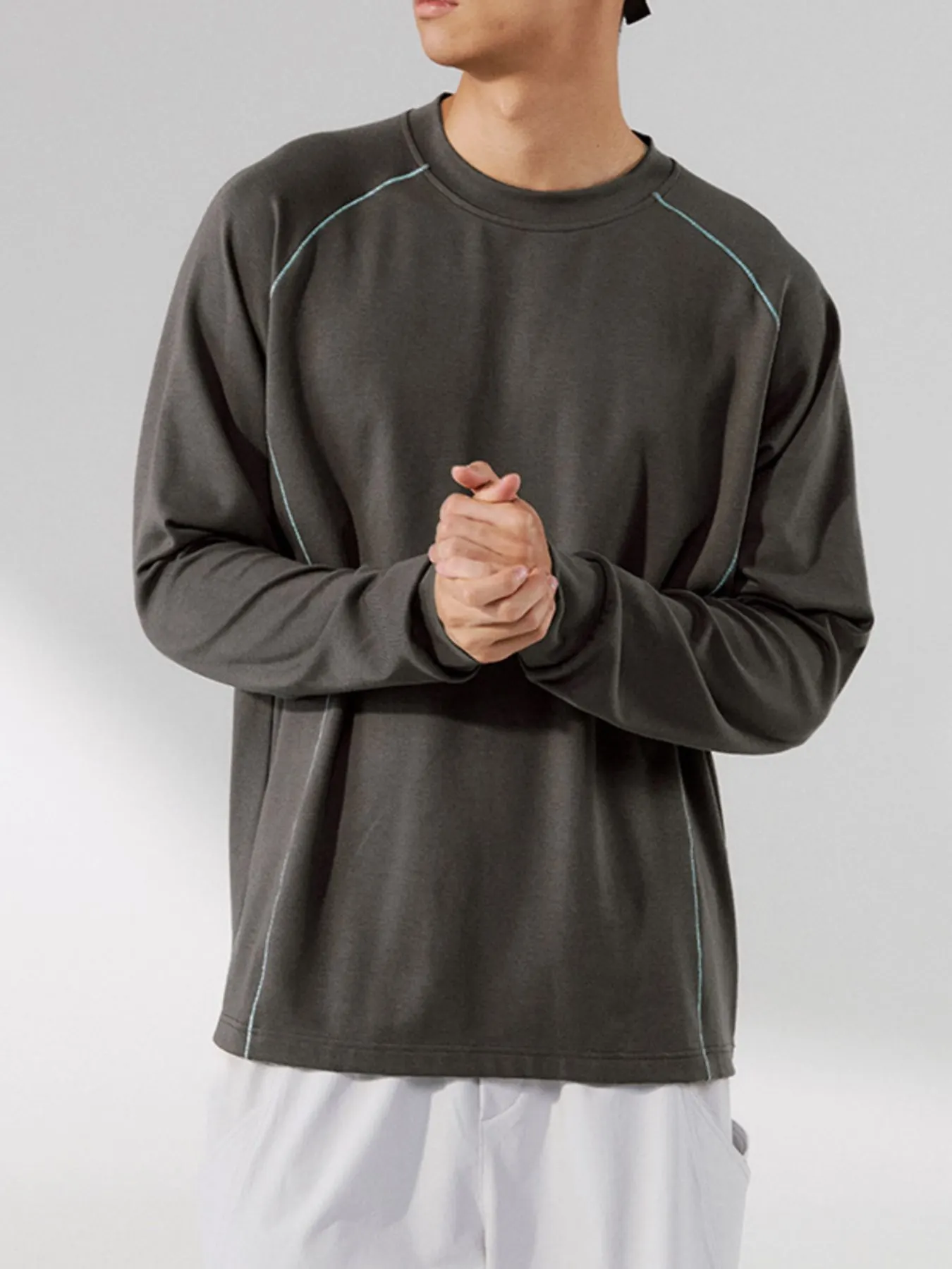Men's Round Neck Raglan Sleeve T-Shirt